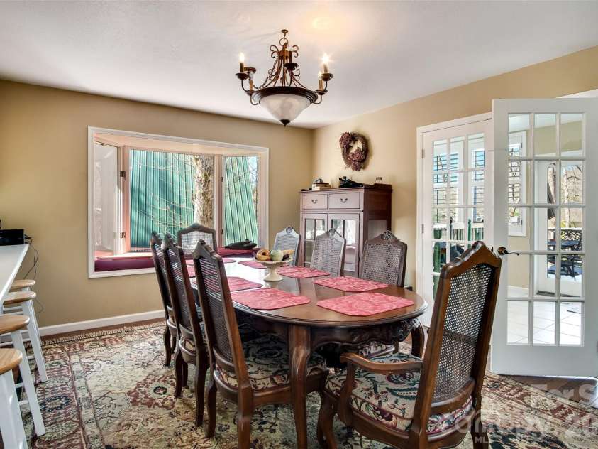 82 Avisco Road, Robbinsville, NC 28771.  MLS# CAR4418224, YatesRealty ID 46755. 