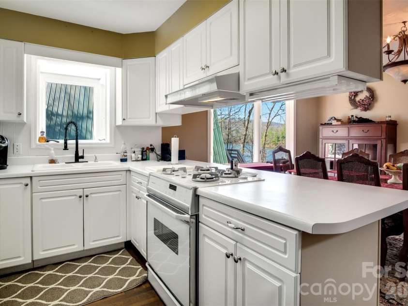 82 Avisco Road, Robbinsville, NC 28771.  MLS# CAR4418224, YatesRealty ID 46755. 