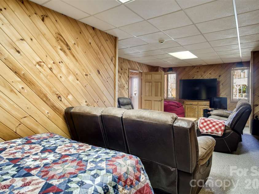 82 Avisco Road, Robbinsville, NC 28771.  MLS# CAR4418224, YatesRealty ID 46755. 