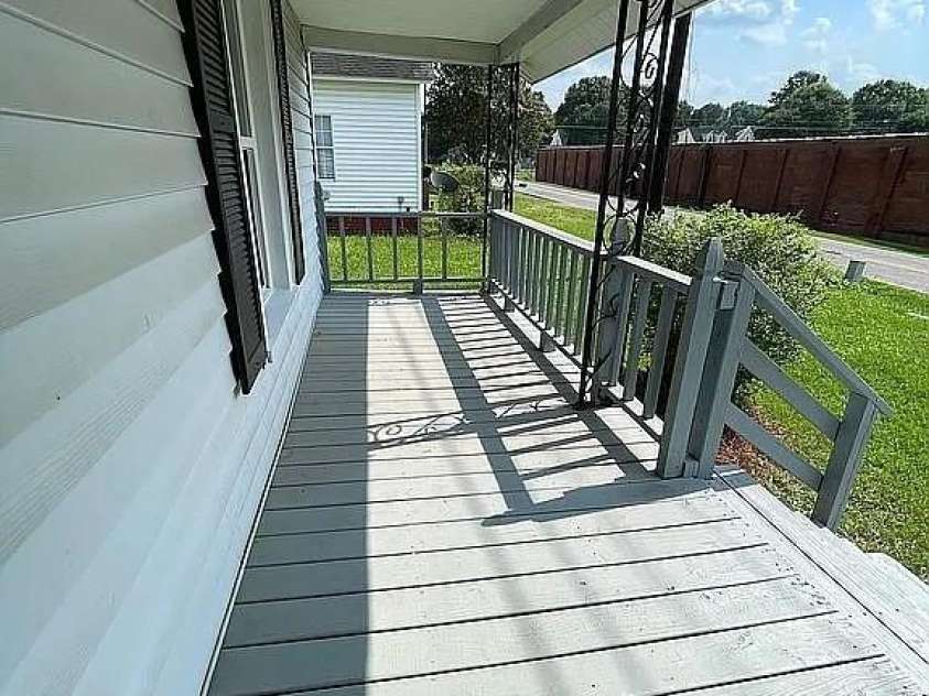 23 Selma Drive, Mooresville, NC 28115.  MLS# CAR4418254, YatesRealty ID 46756. 