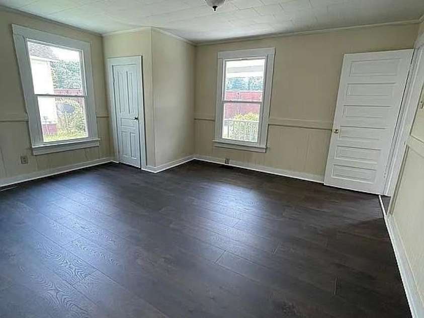 23 Selma Drive, Mooresville, NC 28115.  MLS# CAR4418254, YatesRealty ID 46756. 