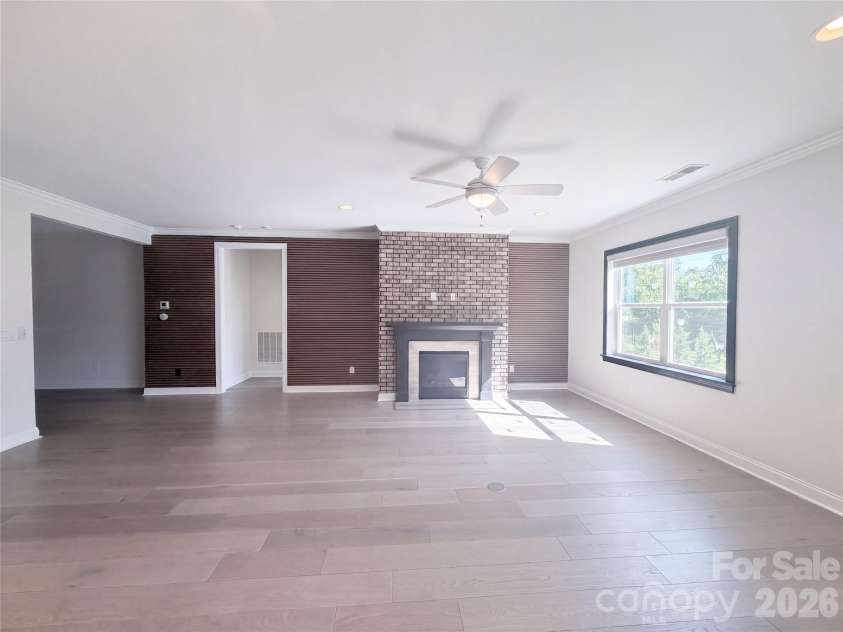 5989 Pier Drive, Denver, NC 28037.  MLS# CAR4418104, YatesRealty ID 46758. 