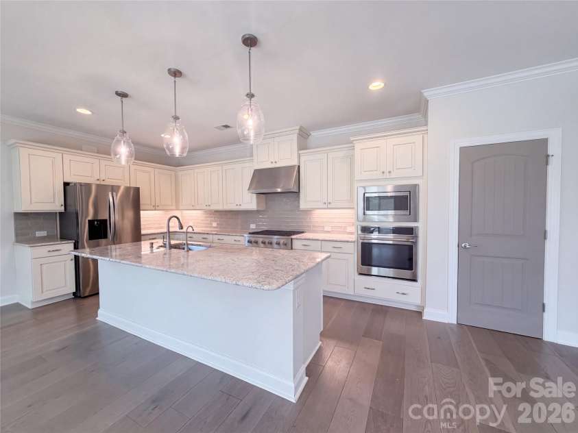 5989 Pier Drive, Denver, NC 28037.  MLS# CAR4418104, YatesRealty ID 46758. 