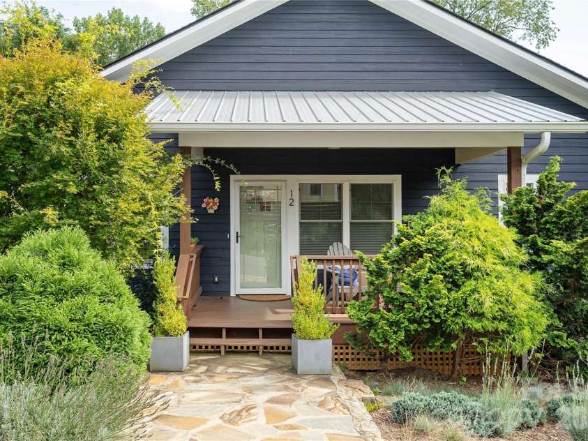 12 Twig Lane, Asheville, NC 28803.  MLS# CAR4415935, YatesRealty ID 46759. 