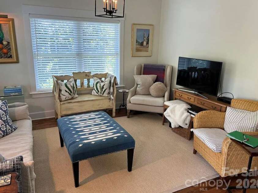 12 Twig Lane, Asheville, NC 28803.  MLS# CAR4415935, YatesRealty ID 46759. 