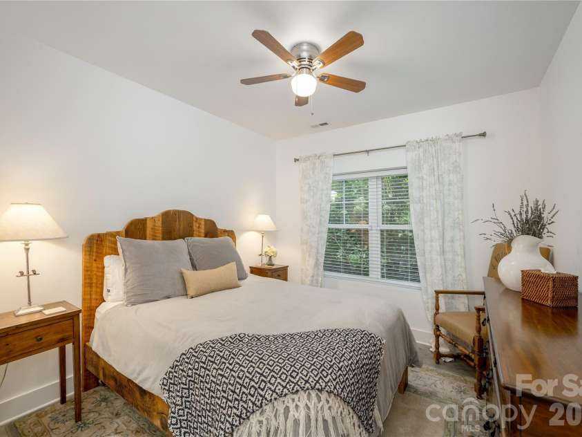 12 Twig Lane, Asheville, NC 28803.  MLS# CAR4415935, YatesRealty ID 46759. 
