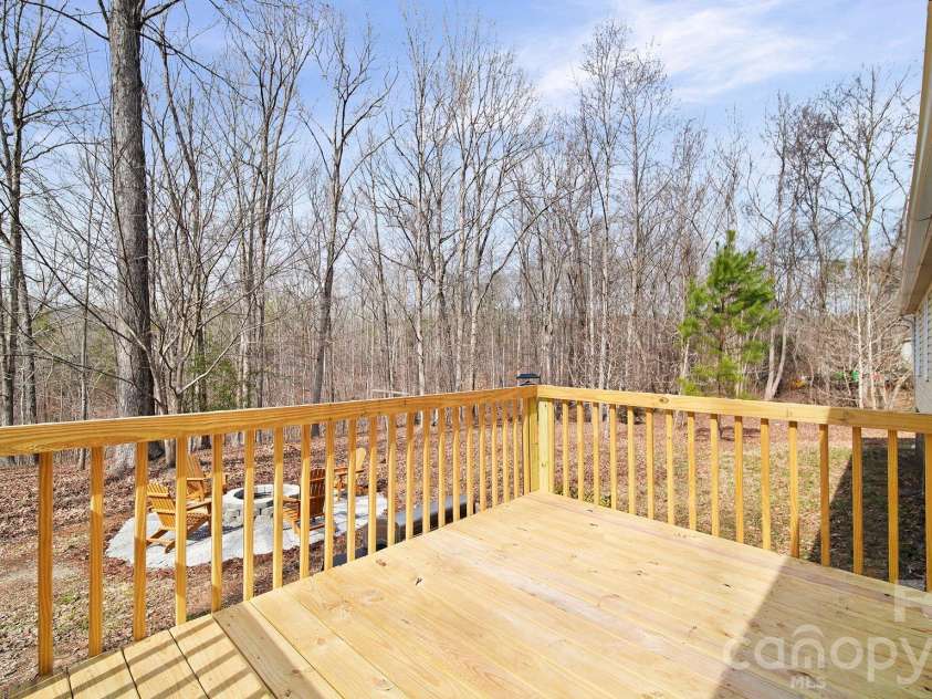 1320 Smith Woods Lane, Hickory Grove, SC 29717.  MLS# CAR4386887, YatesRealty ID 4676. 