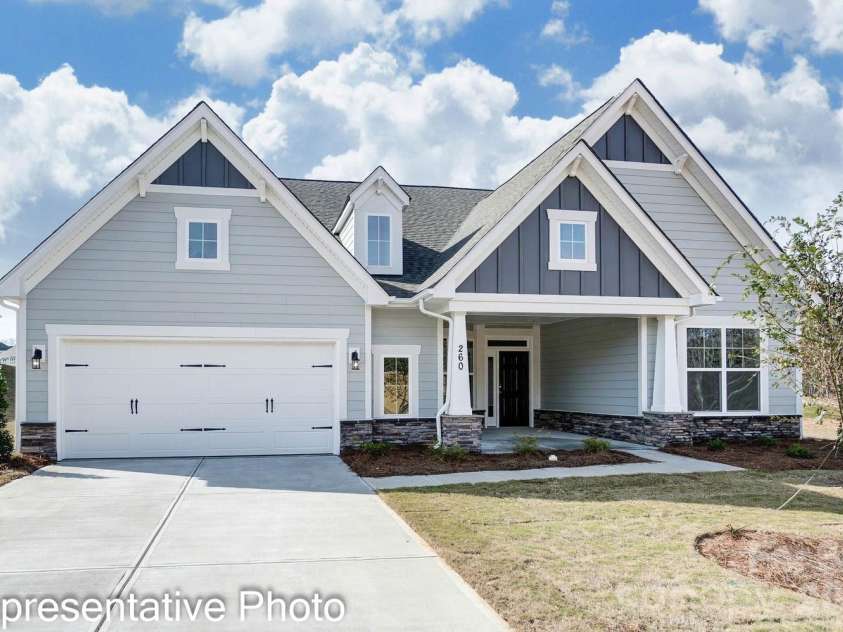 4493 Blue Mound Court, Stanley, NC 28164.  MLS# CAR4398039, YatesRealty ID 46761. 