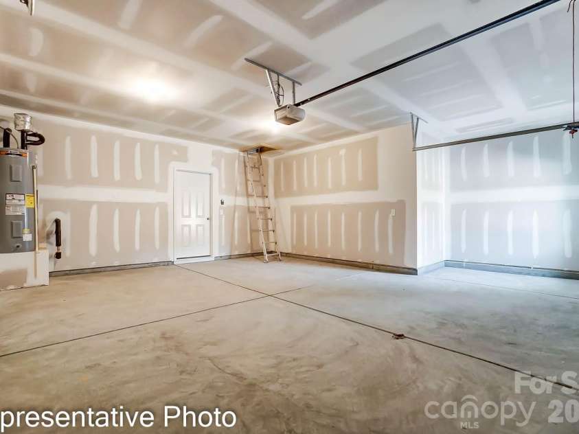 4493 Blue Mound Court, Stanley, NC 28164.  MLS# CAR4398039, YatesRealty ID 46761. 