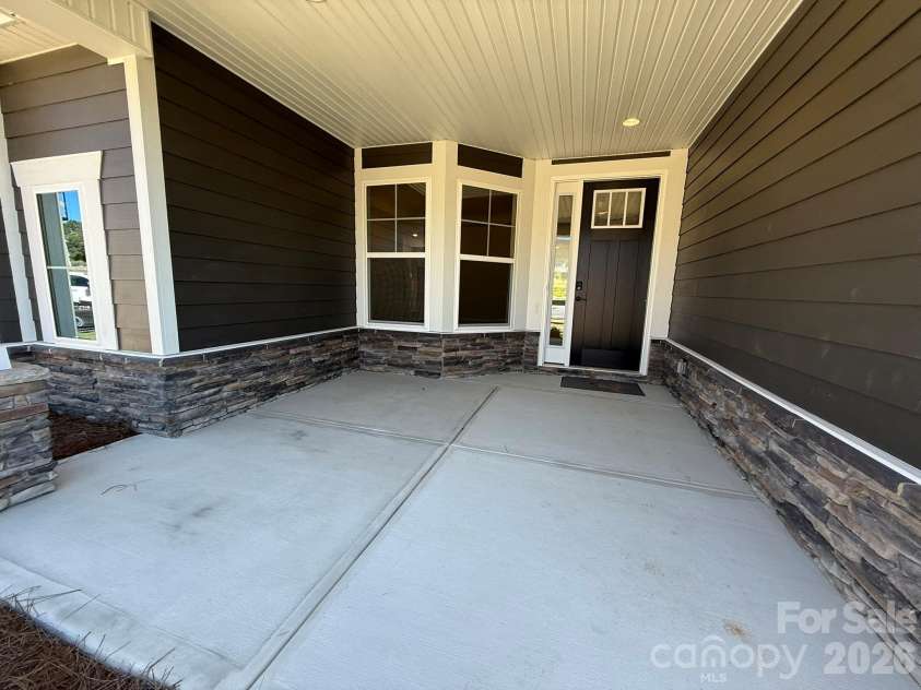 4493 Blue Mound Court, Stanley, NC 28164.  MLS# CAR4398039, YatesRealty ID 46761. Front porch