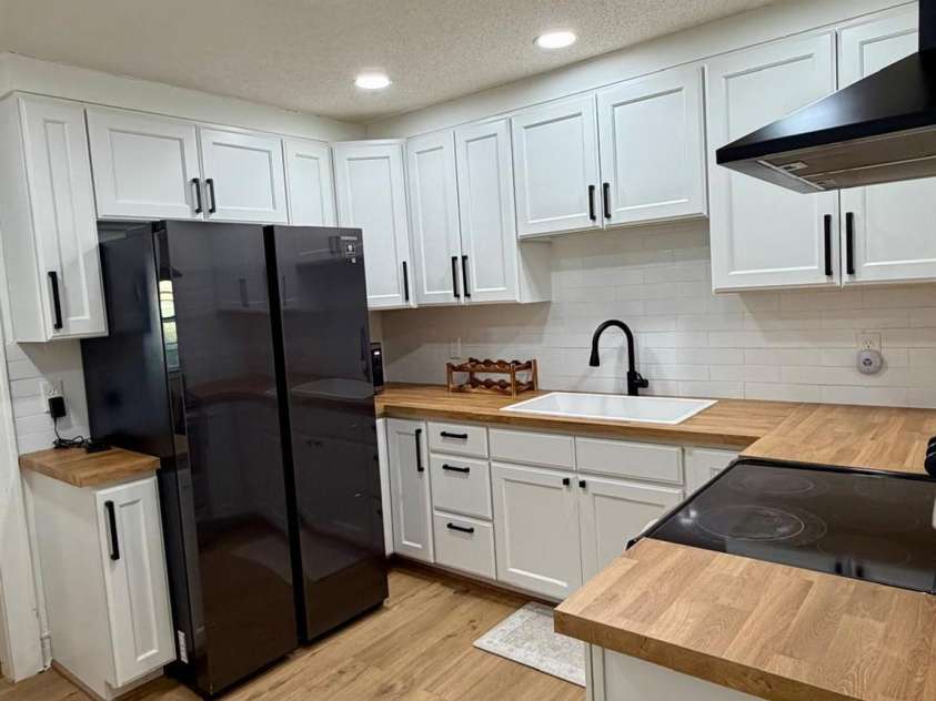 2180 Lynwood Drive, Lancaster, SC 29720.  MLS# CAR4417935, YatesRealty ID 46765. 