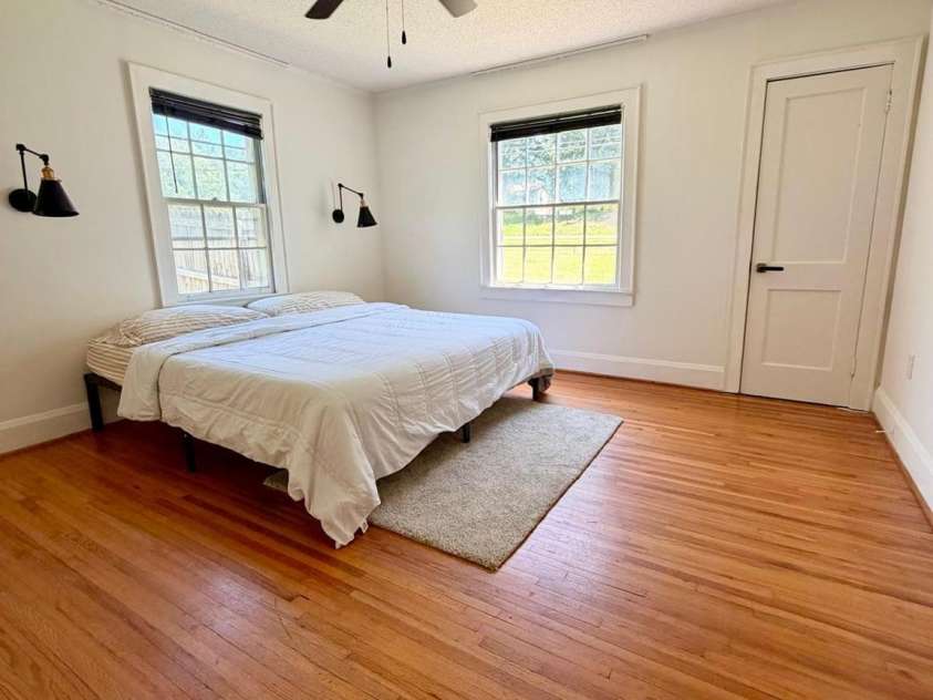 2180 Lynwood Drive, Lancaster, SC 29720.  MLS# CAR4417935, YatesRealty ID 46765. 