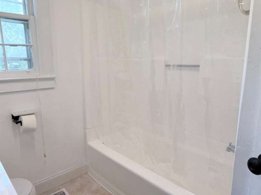 2180 Lynwood Drive, Lancaster, SC 29720.  MLS# CAR4417935, YatesRealty ID 46765. 