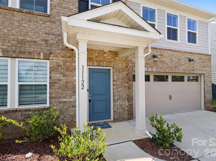 11122 Glasden Road, Charlotte, NC 28278.  MLS# CAR4412875, YatesRealty ID 46766. 