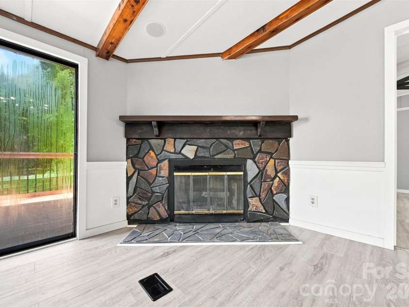 2947 NC 16 Highway, Newton, NC 28658.  MLS# CAR4416155, YatesRealty ID 46767. 