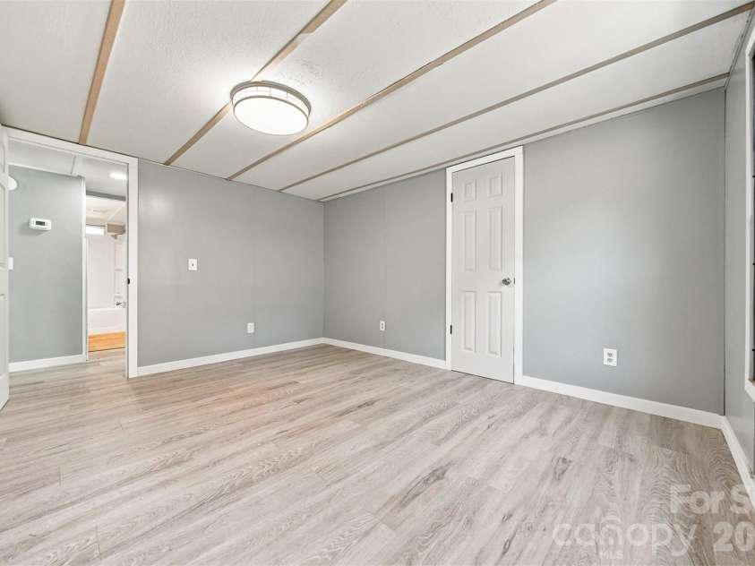 2947 NC 16 Highway, Newton, NC 28658.  MLS# CAR4416155, YatesRealty ID 46767. 