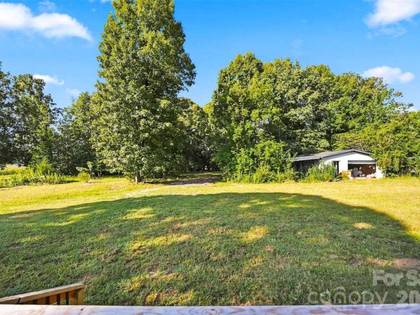 2947 NC 16 Highway, Newton, NC 28658.  MLS# CAR4416155, YatesRealty ID 46767. 