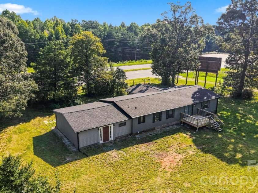 2947 NC 16 Highway, Newton, NC 28658.  MLS# CAR4416155, YatesRealty ID 46767. 