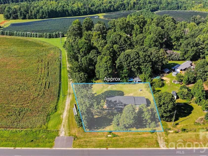 2947 NC 16 Highway, Newton, NC 28658.  MLS# CAR4416155, YatesRealty ID 46767. 