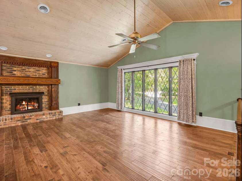 200 Woodland Circle, Rutherfordton, NC 28139.  MLS# CAR4418275, YatesRealty ID 46769. 
