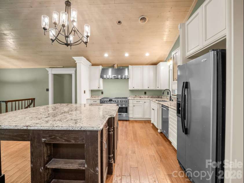 200 Woodland Circle, Rutherfordton, NC 28139.  MLS# CAR4418275, YatesRealty ID 46769. 