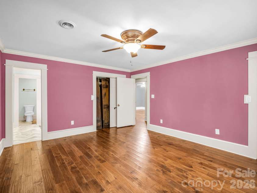 200 Woodland Circle, Rutherfordton, NC 28139.  MLS# CAR4418275, YatesRealty ID 46769. 