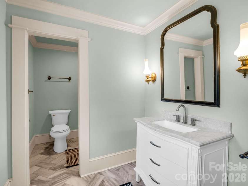 200 Woodland Circle, Rutherfordton, NC 28139.  MLS# CAR4418275, YatesRealty ID 46769. 