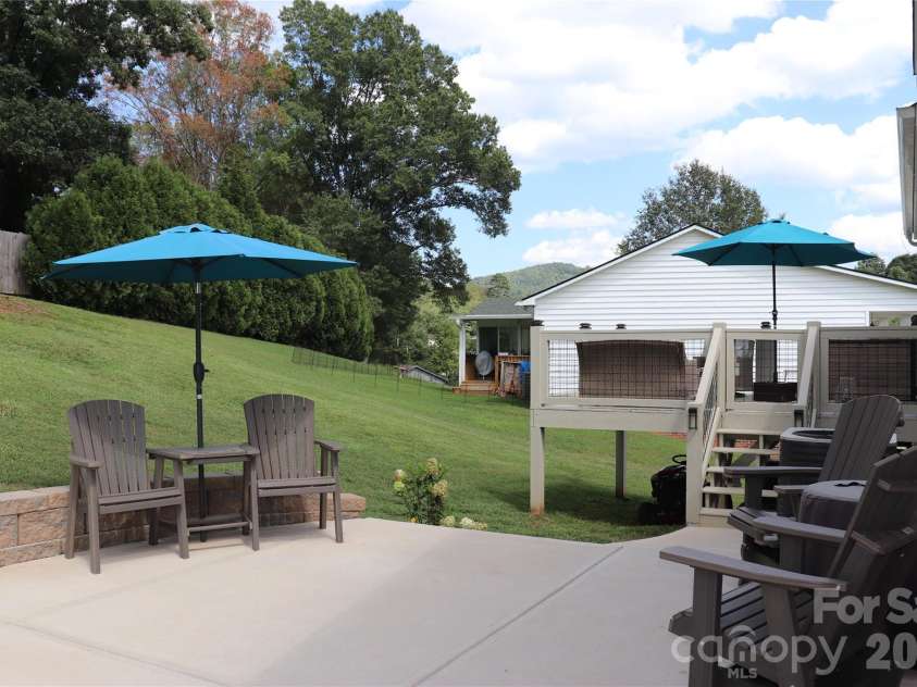 2135 Olde Farm Road, Hudson, NC 28638.  MLS# CAR4417856, YatesRealty ID 46770. 