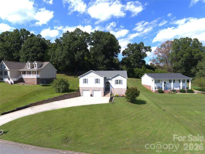 2135 Olde Farm Road, Hudson, NC 28638.  MLS# CAR4417856, YatesRealty ID 46770. 