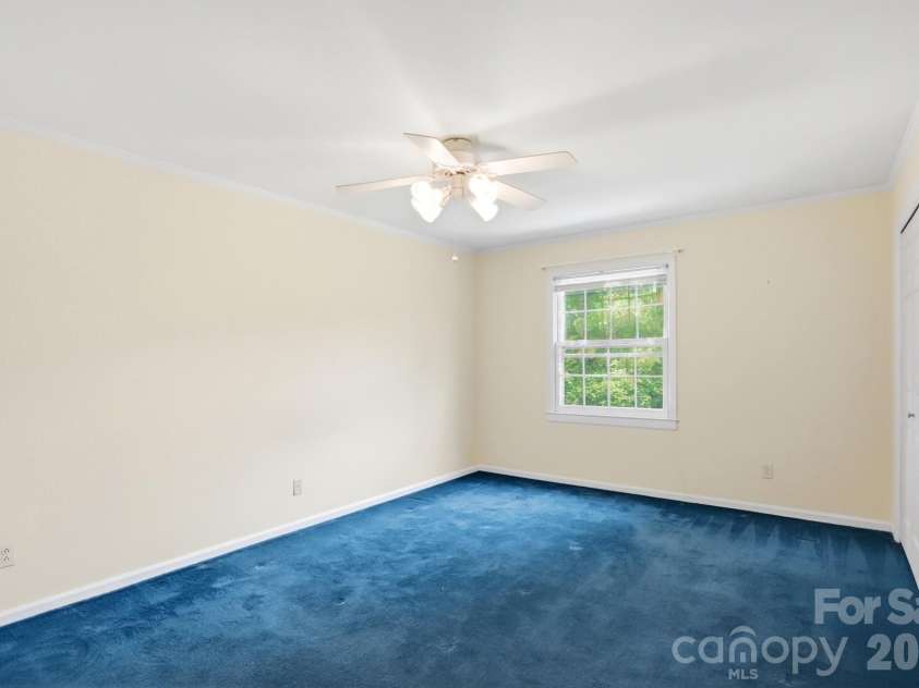 5901 Quail Hollow Road, Charlotte, NC 28210.  MLS# CAR4411743, YatesRealty ID 46771. 