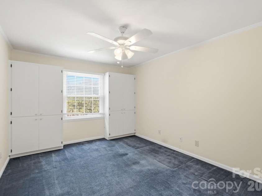 5901 Quail Hollow Road, Charlotte, NC 28210.  MLS# CAR4411743, YatesRealty ID 46771. 