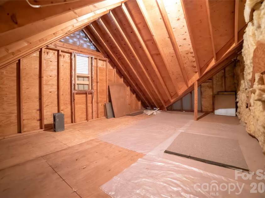 417 Stonecroft Drive, Lenoir, NC 28645.  MLS# CAR4409106, YatesRealty ID 46772. Floored Attic Space