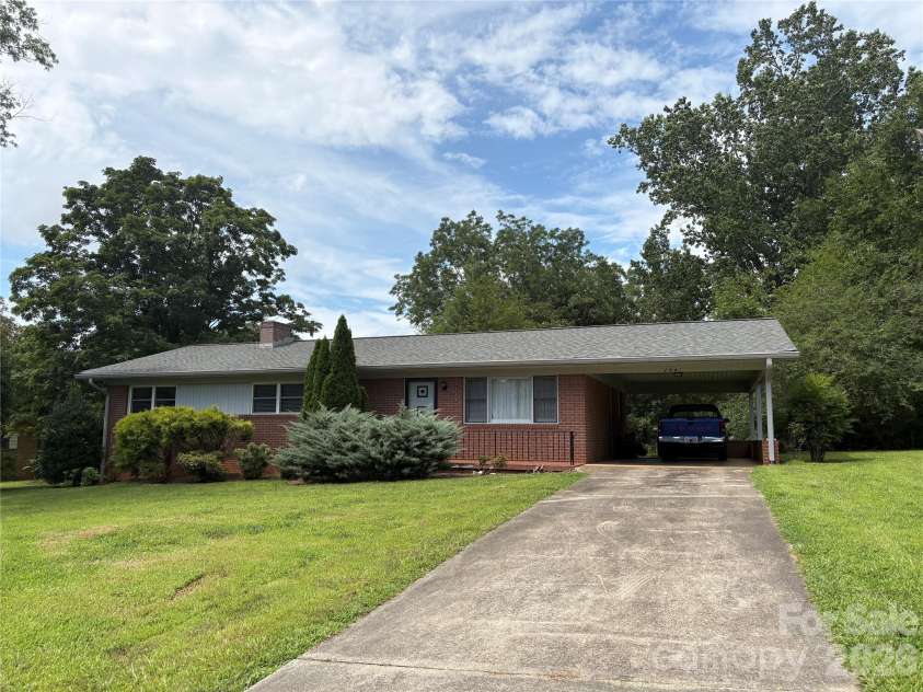 2841 Emory Road, Morganton, NC 28655.  MLS# CAR4412161, YatesRealty ID 46773. 