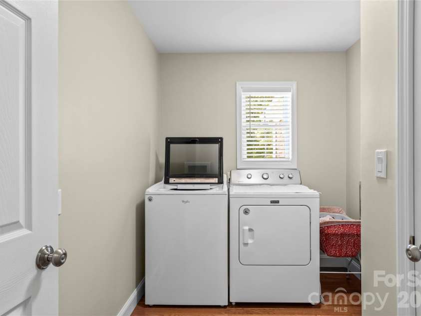 527 Howardtown Circle, Mocksville, NC 27028.  MLS# CAR4418281, YatesRealty ID 46774. 