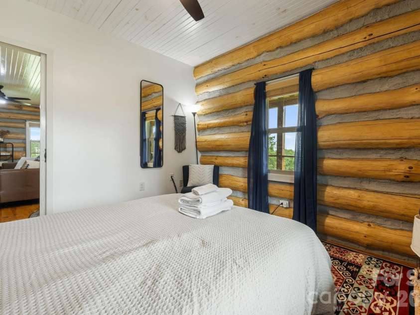 194 Cabin Hollow Drive, Marshall, NC 28753.  MLS# CAR4414308, YatesRealty ID 46778. Second Bedroom