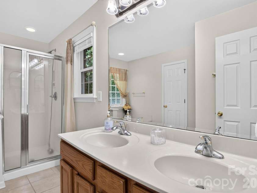 7097 Windy Pine Circle, Denver, NC 28037.  MLS# CAR4412633, YatesRealty ID 46779. 