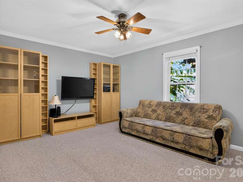7097 Windy Pine Circle, Denver, NC 28037.  MLS# CAR4412633, YatesRealty ID 46779. 