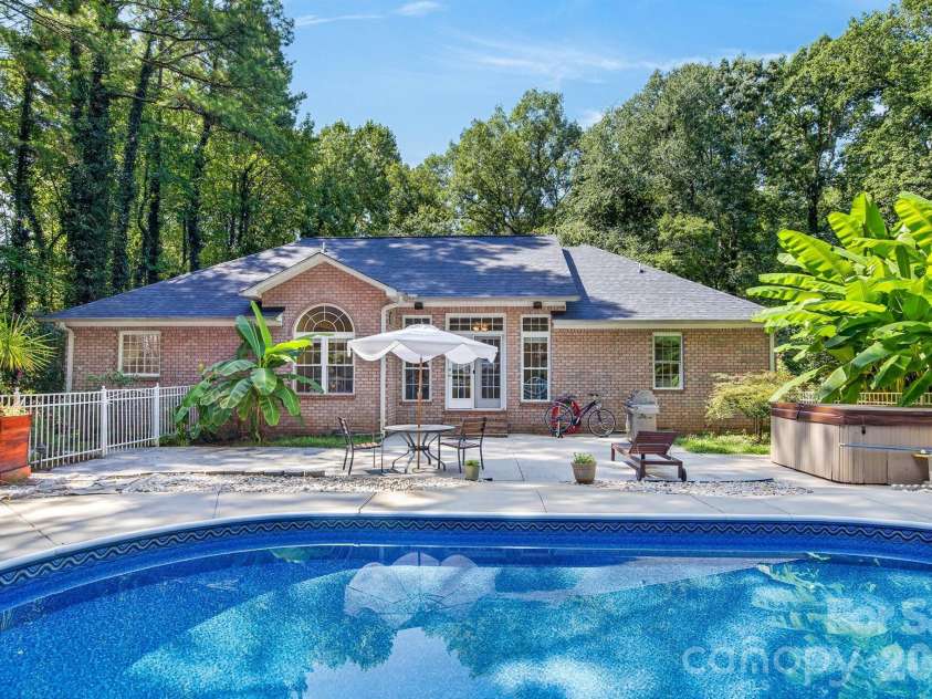7097 Windy Pine Circle, Denver, NC 28037.  MLS# CAR4412633, YatesRealty ID 46779. 