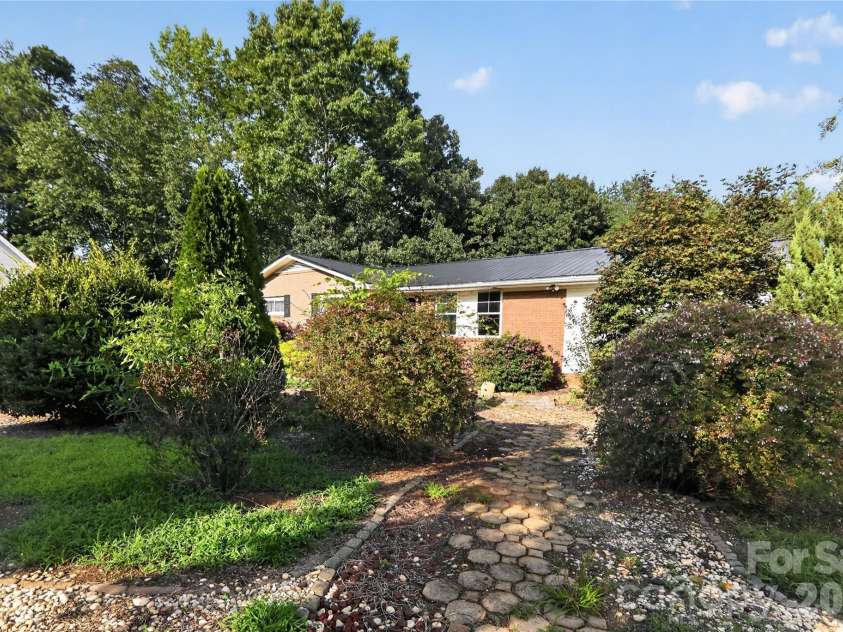 3606 Jefferson Street, Sherrills Ford, NC 28673.  MLS# CAR4418261, YatesRealty ID 46782. 