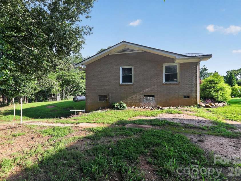 3606 Jefferson Street, Sherrills Ford, NC 28673.  MLS# CAR4418261, YatesRealty ID 46782. 