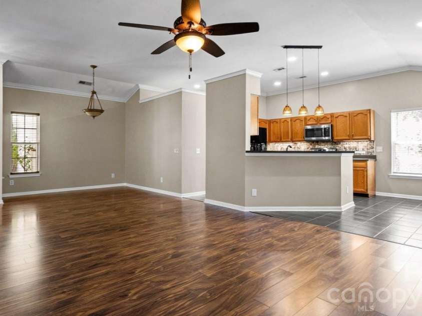 11320 Hunters Landing Drive, Charlotte, NC 28273.  MLS# CAR4415176, YatesRealty ID 46784. 