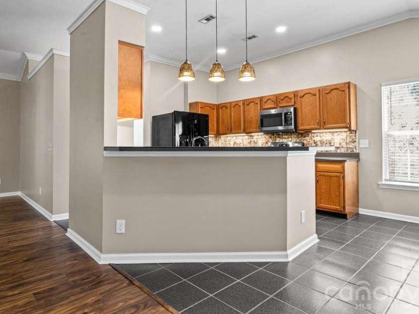 11320 Hunters Landing Drive, Charlotte, NC 28273.  MLS# CAR4415176, YatesRealty ID 46784. 