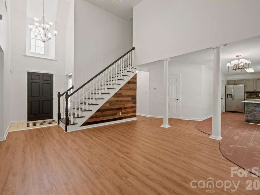3618 Easthampton Drive, Gastonia, NC 28056.  MLS# CAR4418108, YatesRealty ID 46785. 