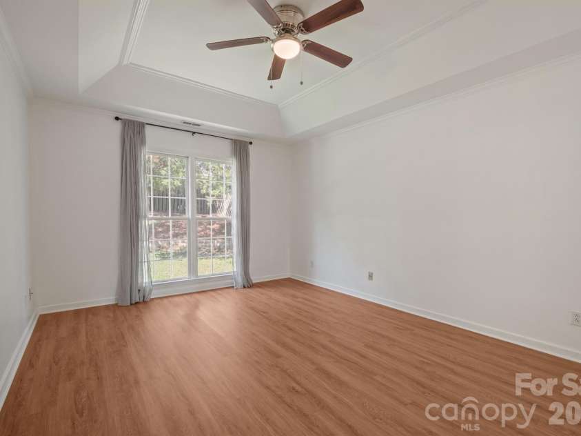 3618 Easthampton Drive, Gastonia, NC 28056.  MLS# CAR4418108, YatesRealty ID 46785. 