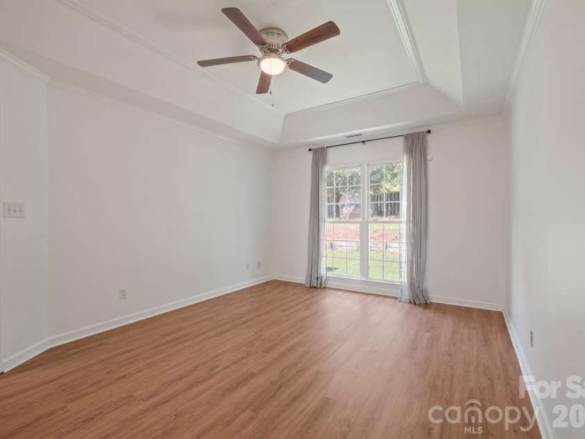 3618 Easthampton Drive, Gastonia, NC 28056.  MLS# CAR4418108, YatesRealty ID 46785. 