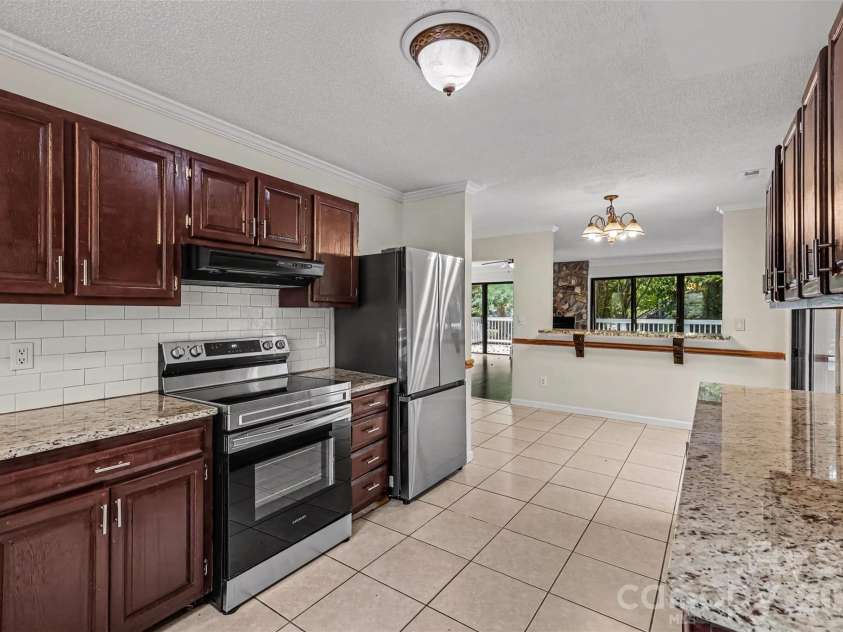4066 Triton Drive, Tega Cay, SC 29708.  MLS# CAR4418087, YatesRealty ID 46786. 