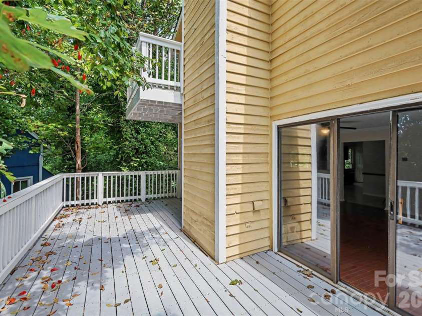 4066 Triton Drive, Tega Cay, SC 29708.  MLS# CAR4418087, YatesRealty ID 46786. 