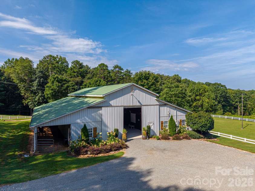 340 Whippoorwill Lane, Mount Holly, NC 28120.  MLS# CAR4417978, YatesRealty ID 46788. Main barn