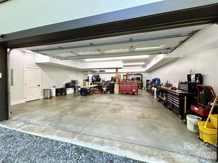 584 Springbrook Lane, Brevard, NC 28712.  MLS# CAR4336110, YatesRealty ID 4679. 