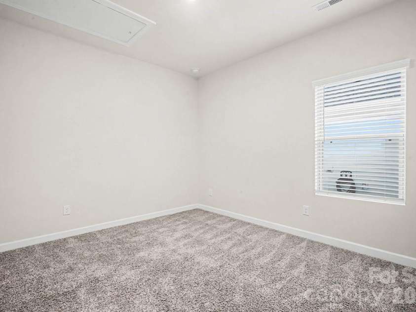 7120 American Elm Road, Charlotte, NC 28215.  MLS# CAR4351345, YatesRealty ID 4679. 